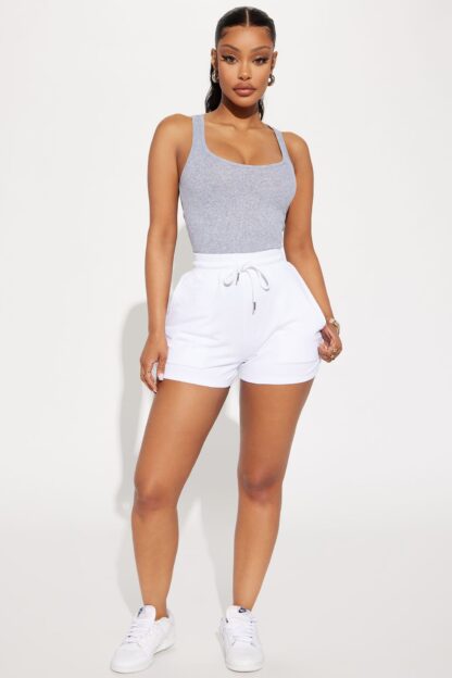 Short de Descanso Tiro Alto - Negro - Image 19