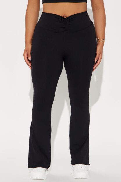 Pantalones de Yoga Activos con Cintura Alta y Detalles Fruncidos - Image 5
